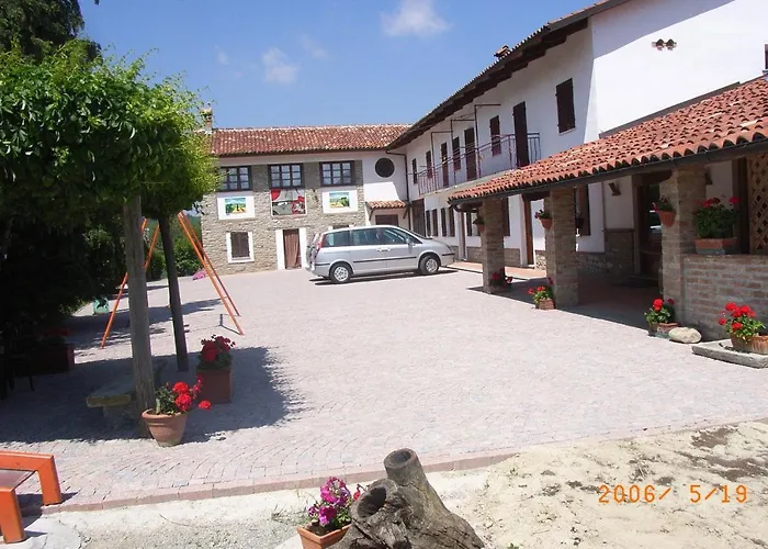Rupestr Farm stay Canelli